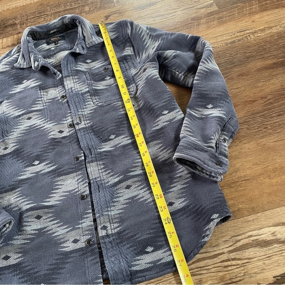 Roark Teton bottom down woven shirt Medium - Picture 9 of 12